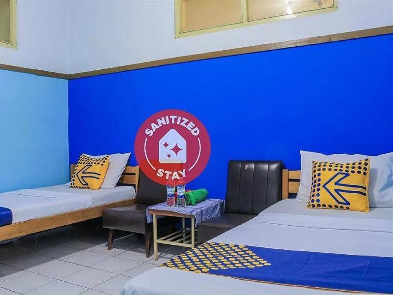 SPOT ON 1708 Hotel Budi Famili 1 Syariah Ciamis Bagian luar foto